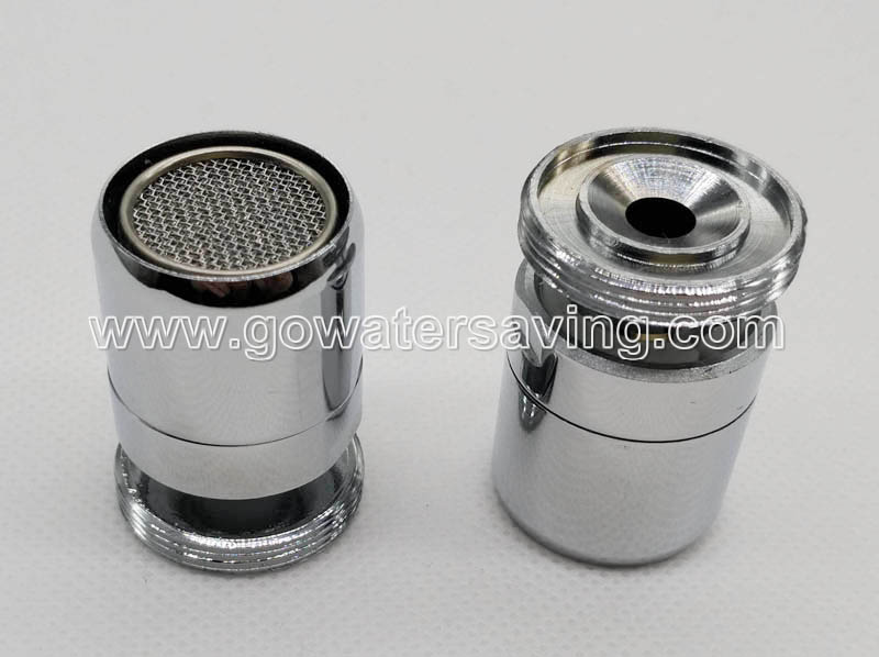 swivelling faucet aerator